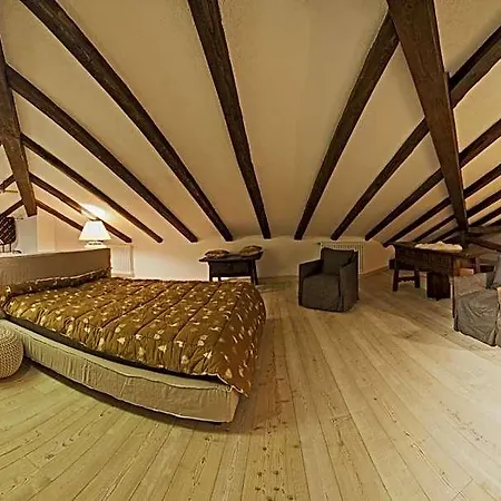 Dimora Al Bivacco Bed & Breakfast 4*