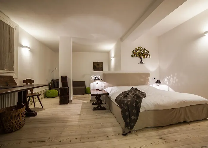 Dimora Al Bivacco 3*